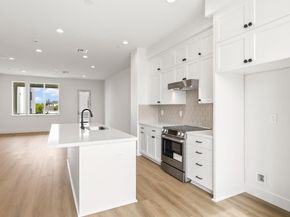1925 Grand Street, Alameda CA 94501