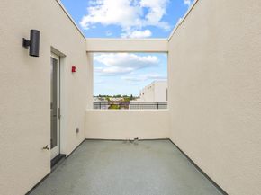 1925 Grand Street, Alameda CA 94501