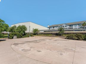 489 Diller Street, Alameda CA 94501