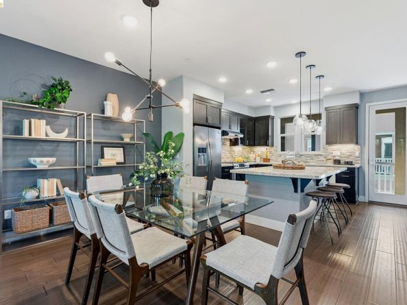 489 Diller Street, Alameda CA 94501