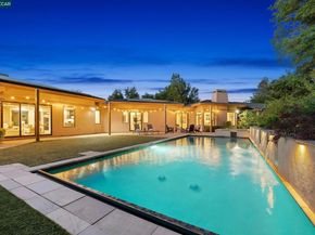 1 Gardiner Ct, Orinda CA 94563