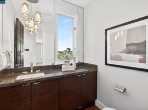 1 Gardiner Ct, Orinda CA 94563