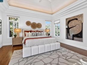 1 Gardiner Ct, Orinda CA 94563