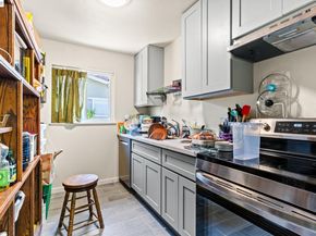1251 Bellina St, Hayward CA 94541