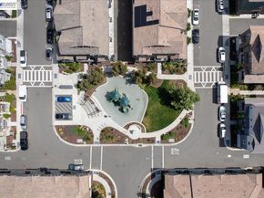 112 Apricot St, Livermore CA 94551