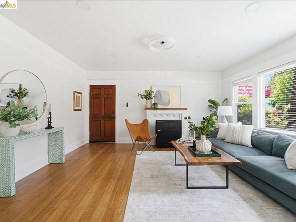 1119 Hearst Ave, Berkeley CA 94702