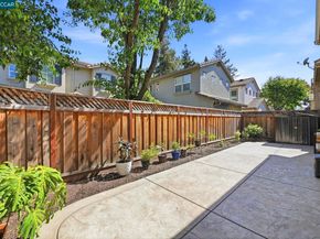 769 Plantation Ln, Hayward CA 94544