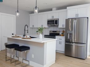 2479 Pacheco St, Concord CA 94520