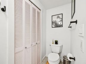 574 48Th St 203, Oakland CA 94609