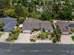 61 Sullivan Dr, Moraga CA 94556