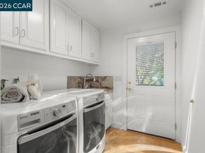 189 Oak Rd, Alamo CA 94507