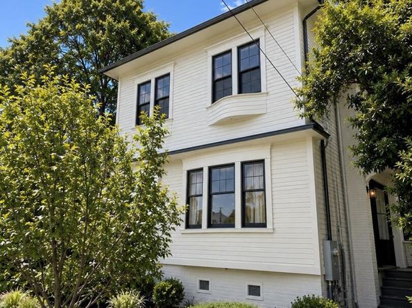 515 28Th St, Oakland CA 94609