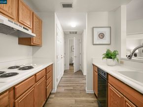 1860 Tice Creek Dr 1228, Walnut Creek CA 94595
