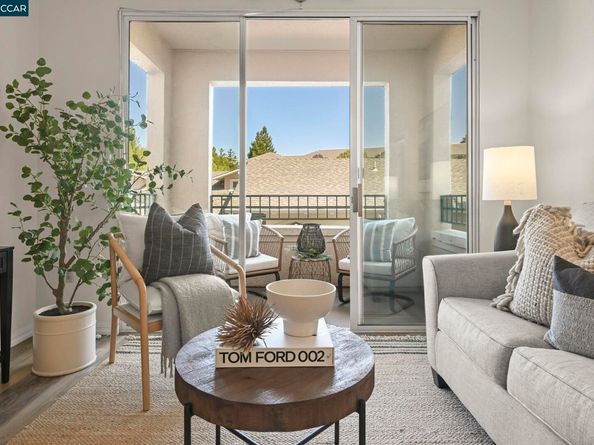 1860 Tice Creek Dr 1228, Walnut Creek CA 94595