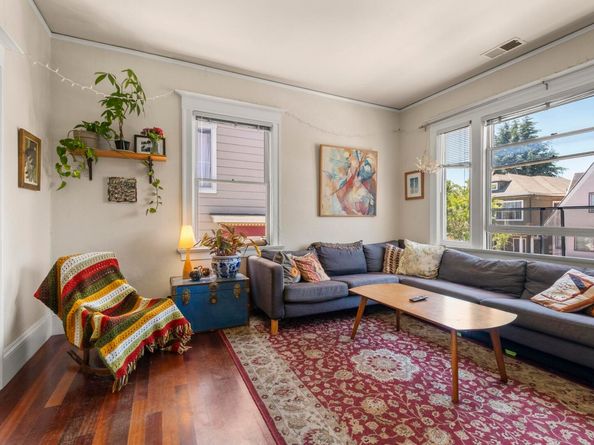 1032 Magnolia St, Oakland CA 94607