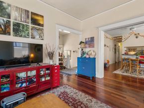 1032 Magnolia St, Oakland CA 94607