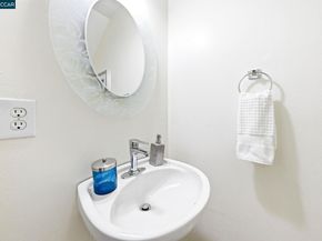 2443 Oliver Dr, Hayward CA 94545