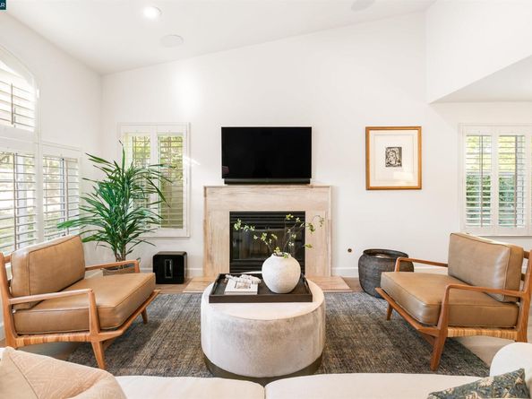 2211 Goldenrod Ln, San Ramon CA 94582