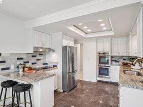 520 Abbie St, Pleasanton CA 94566