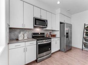 1418 Nightshade Rd 31, Milpitas CA 95035