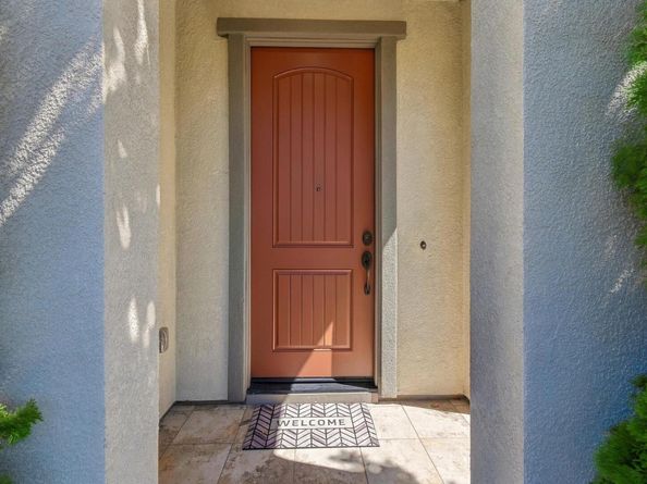 5372 Chesbro Ave., San Jose CA 95123