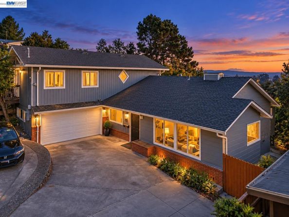 4734 Geranium Place, Oakland CA 94619
