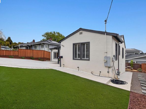3447 Seven Hills Rd, Castro Valley CA 94546
