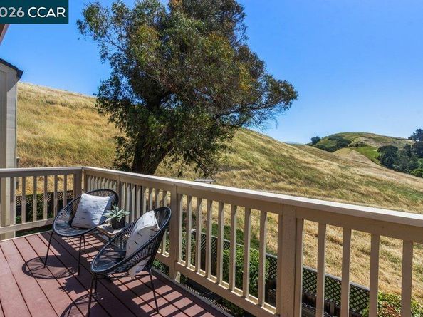 1803 Lamplight Ct, Walnut Creek CA 94597