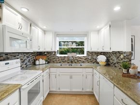 280 Scottsdale Rd, Pleasant Hill CA 94523