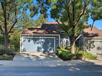 280 Scottsdale Rd