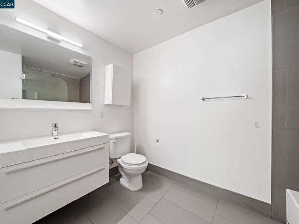 11 Franklin Street 302, San Francisco CA 94102