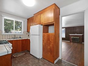 559 Almanza Dr, Oakland CA 94603