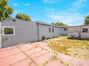 559 Almanza Dr, Oakland CA 94603