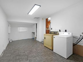 559 Almanza Dr, Oakland CA 94603