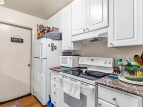 301 Country View Ln, Pleasant Hill CA 94523