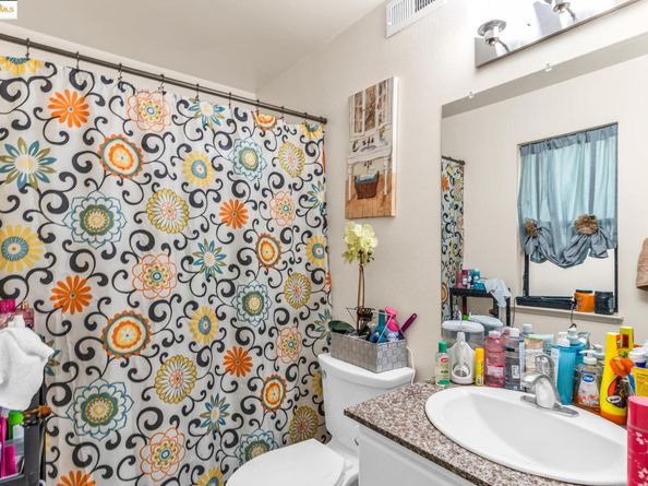 301 Country View Ln, Pleasant Hill CA 94523