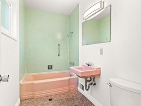 1015 82Nd Ave, Oakland CA 94621