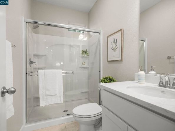 144 Laurel Knoll Dr, Martinez CA 94553