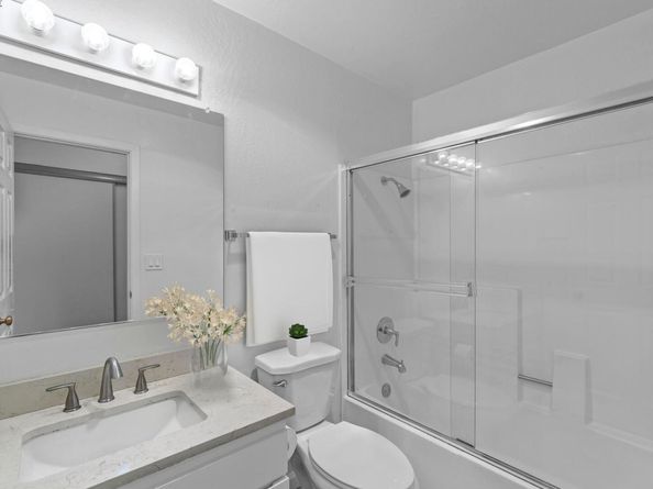 3173 Wayside Plz 207, Walnut Creek CA 94597