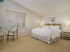 321 Liveoak Ct, Martinez CA 94553