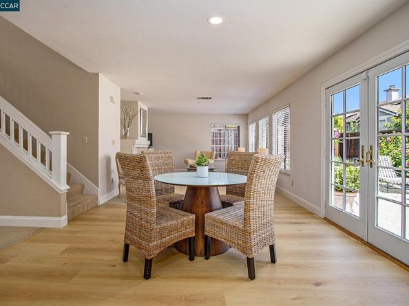 321 Liveoak Ct, Martinez CA 94553
