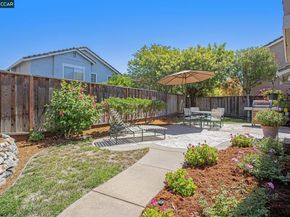321 Liveoak Ct, Martinez CA 94553