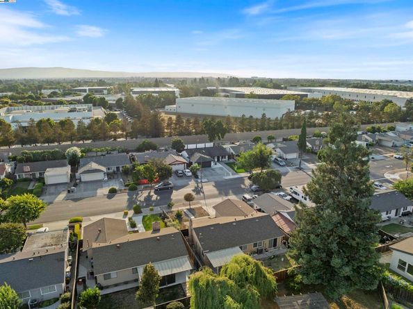1827 Flickinger Ave, San Jose CA 95131
