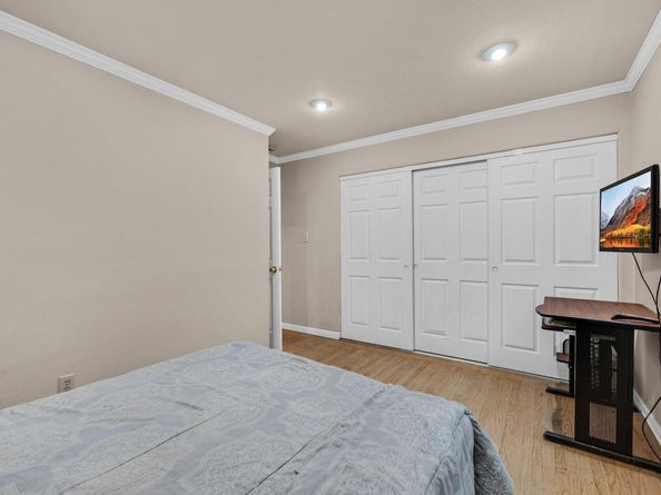 31518 Medinah St, Hayward CA 94544