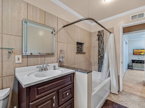 31518 Medinah St, Hayward CA 94544