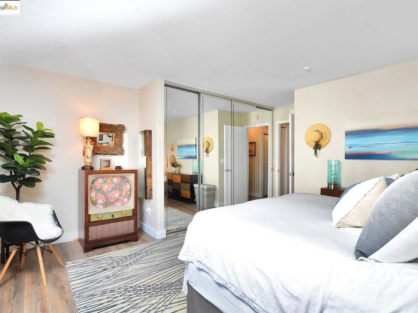 3183 Wayside PLZ APT 103, Walnut Creek CA 94597