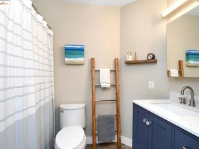 3183 Wayside PLZ APT 103, Walnut Creek CA 94597