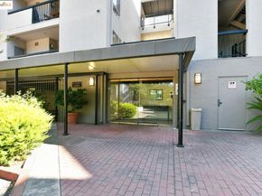 3183 Wayside PLZ APT 103, Walnut Creek CA 94597