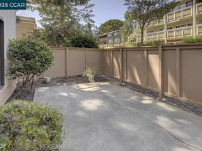 1125 Singingwood Ct 4, Walnut Creek CA 94595