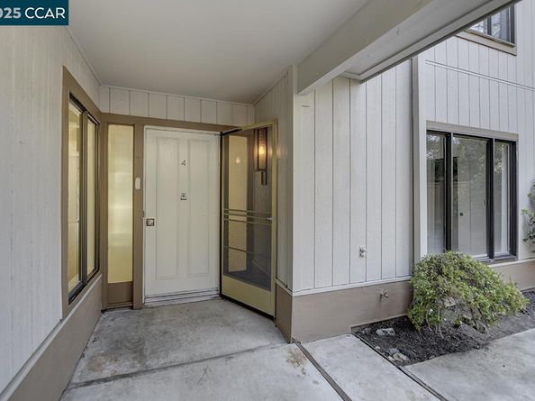 1125 Singingwood Ct 4, Walnut Creek CA 94595